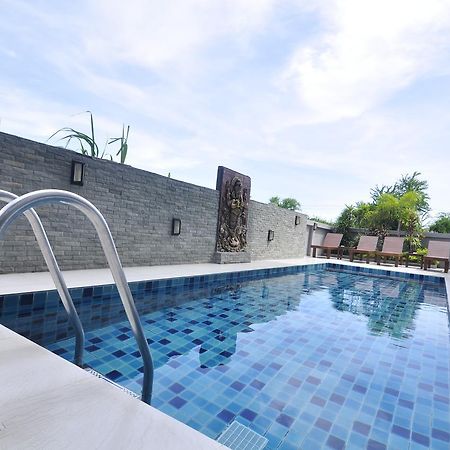 Zen Rooms Kingkaew 45 Bangkok Esterno foto